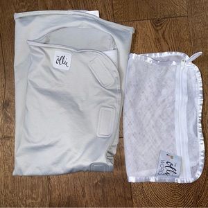 Gray Ollie swaddle - excellent condition